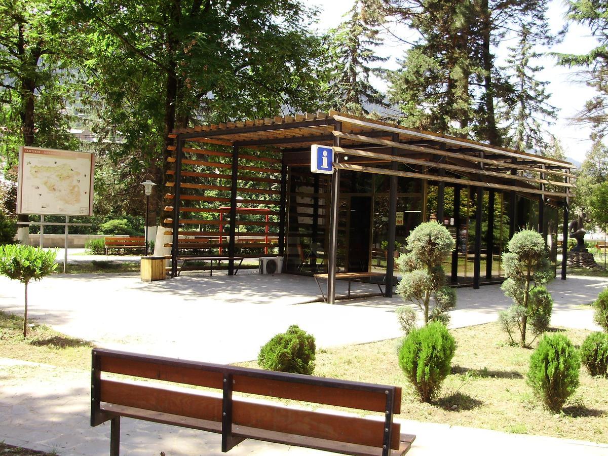 Apartment On Erekle 25A Borzsomi Kültér fotó